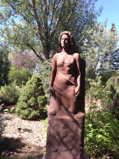 garden sculpture