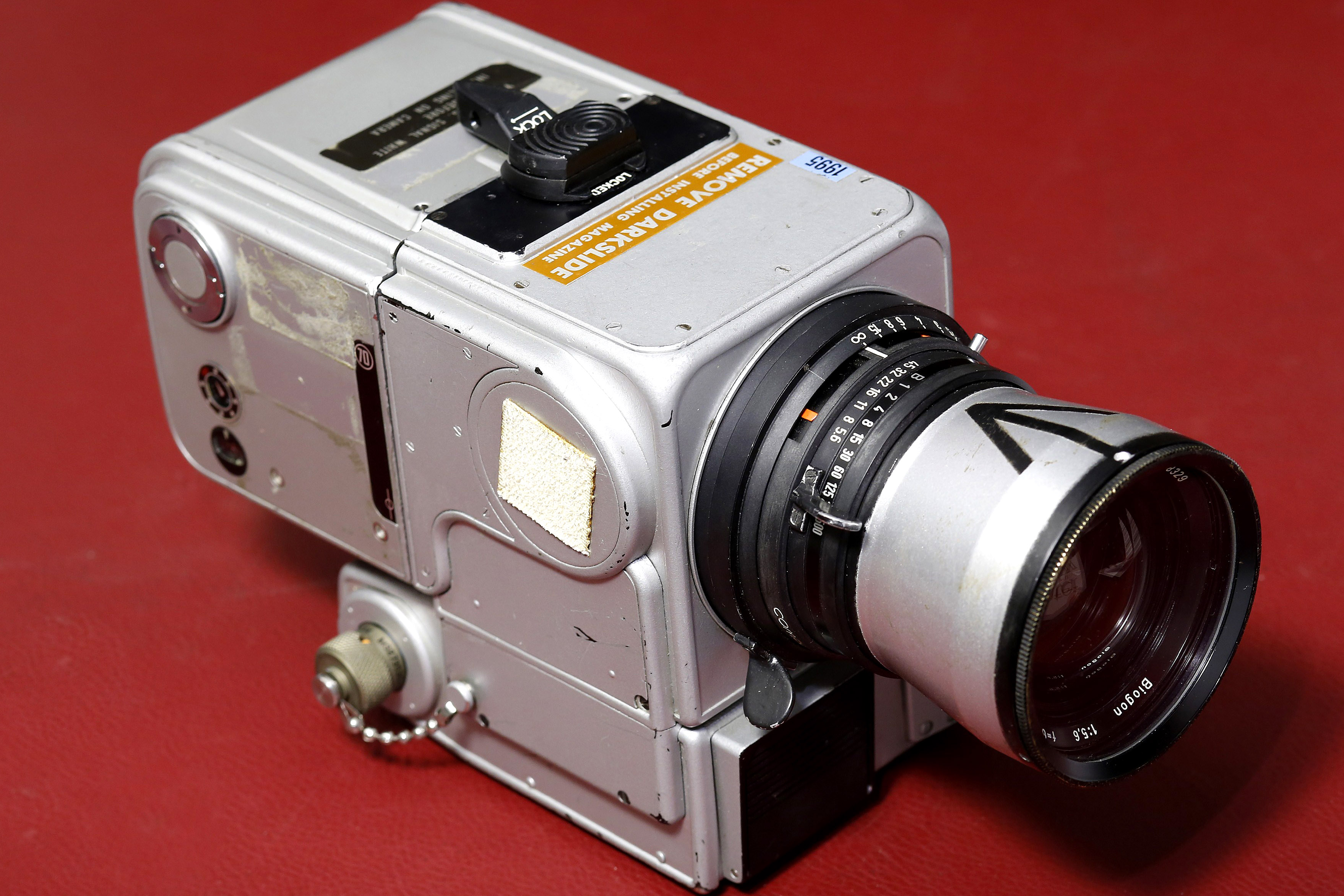 hasselblad data camera