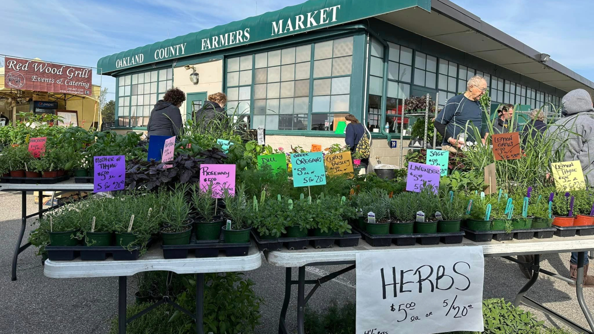Farmers Markets in Oakland County