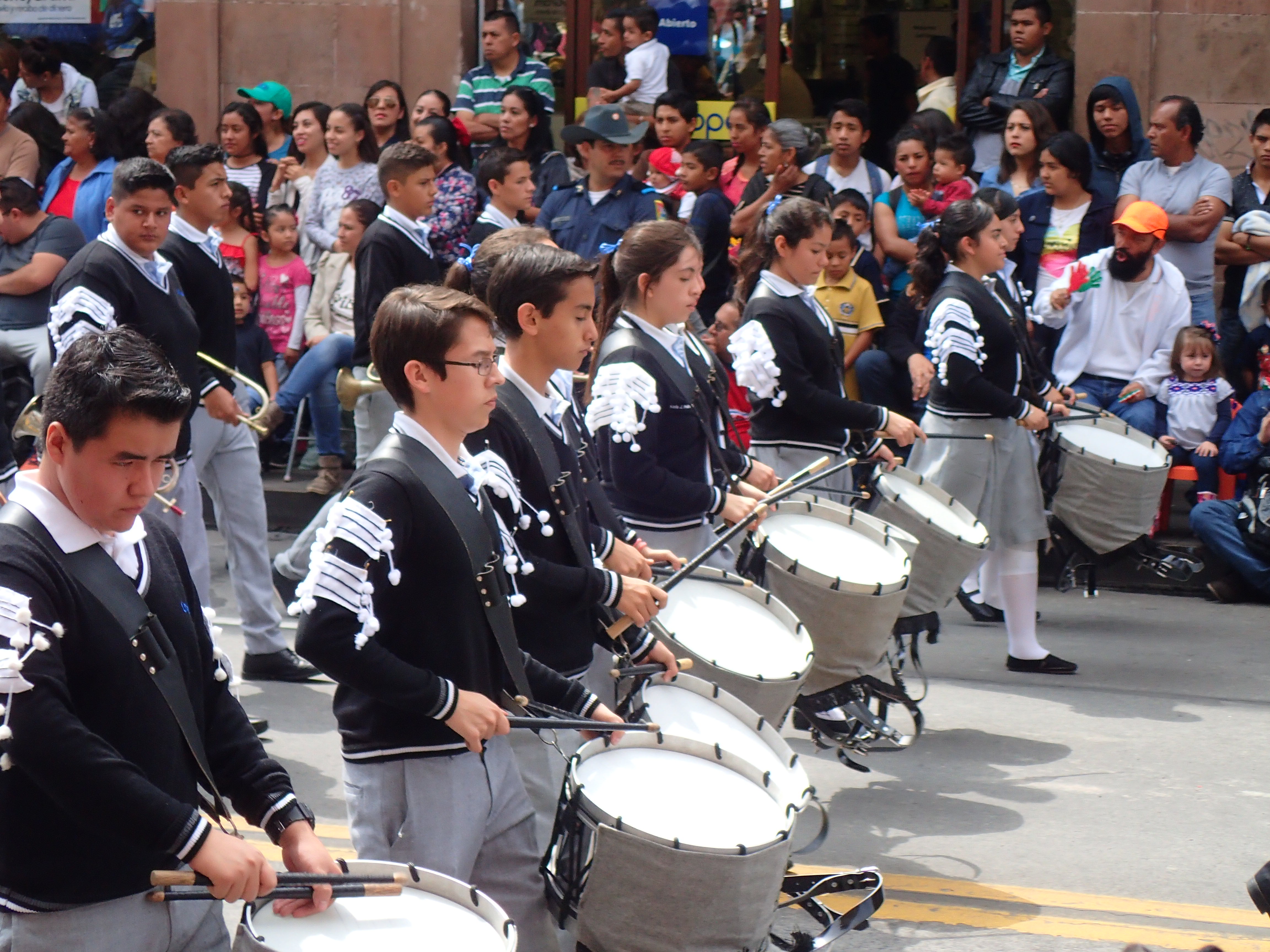 M - Le défilé Morelos