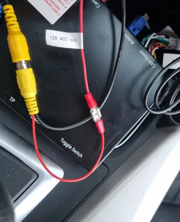 12V Power Connection for the Camera with RoadTop