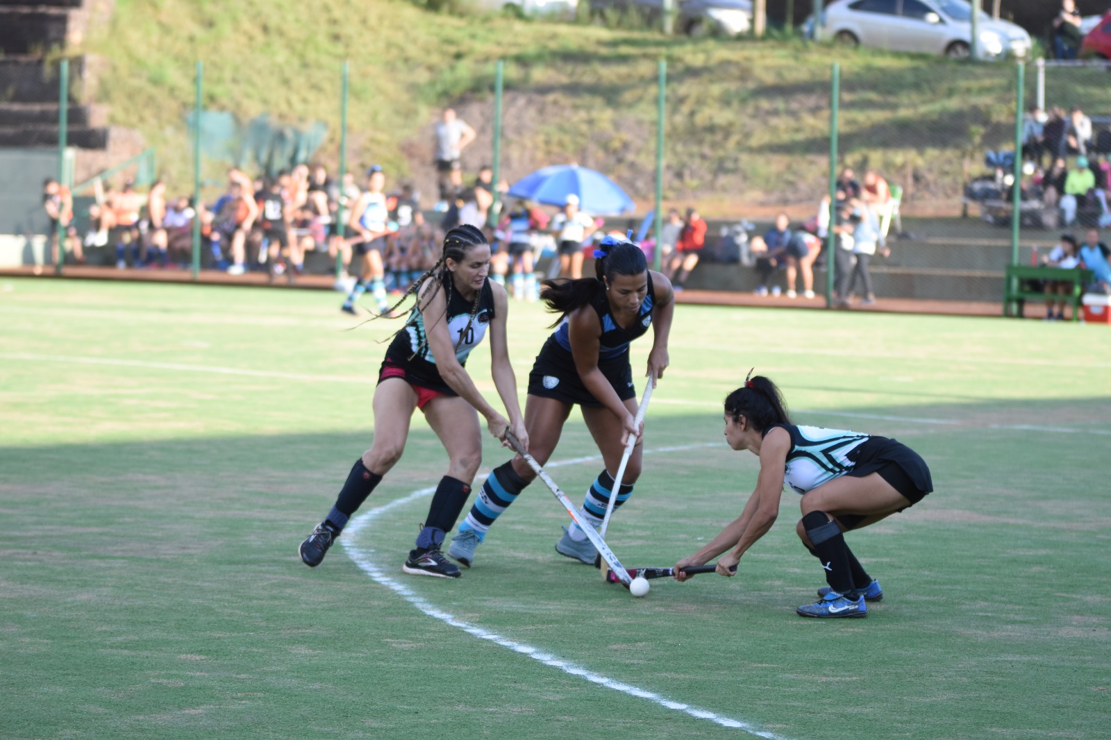 OBERÁ: Inició a todo ritmo la Superliga Misionera de Hockey 