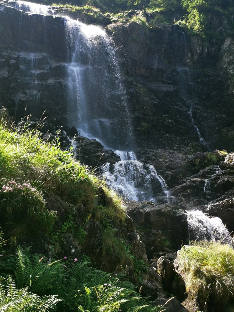 deuxième étage de la cascade d'Ars