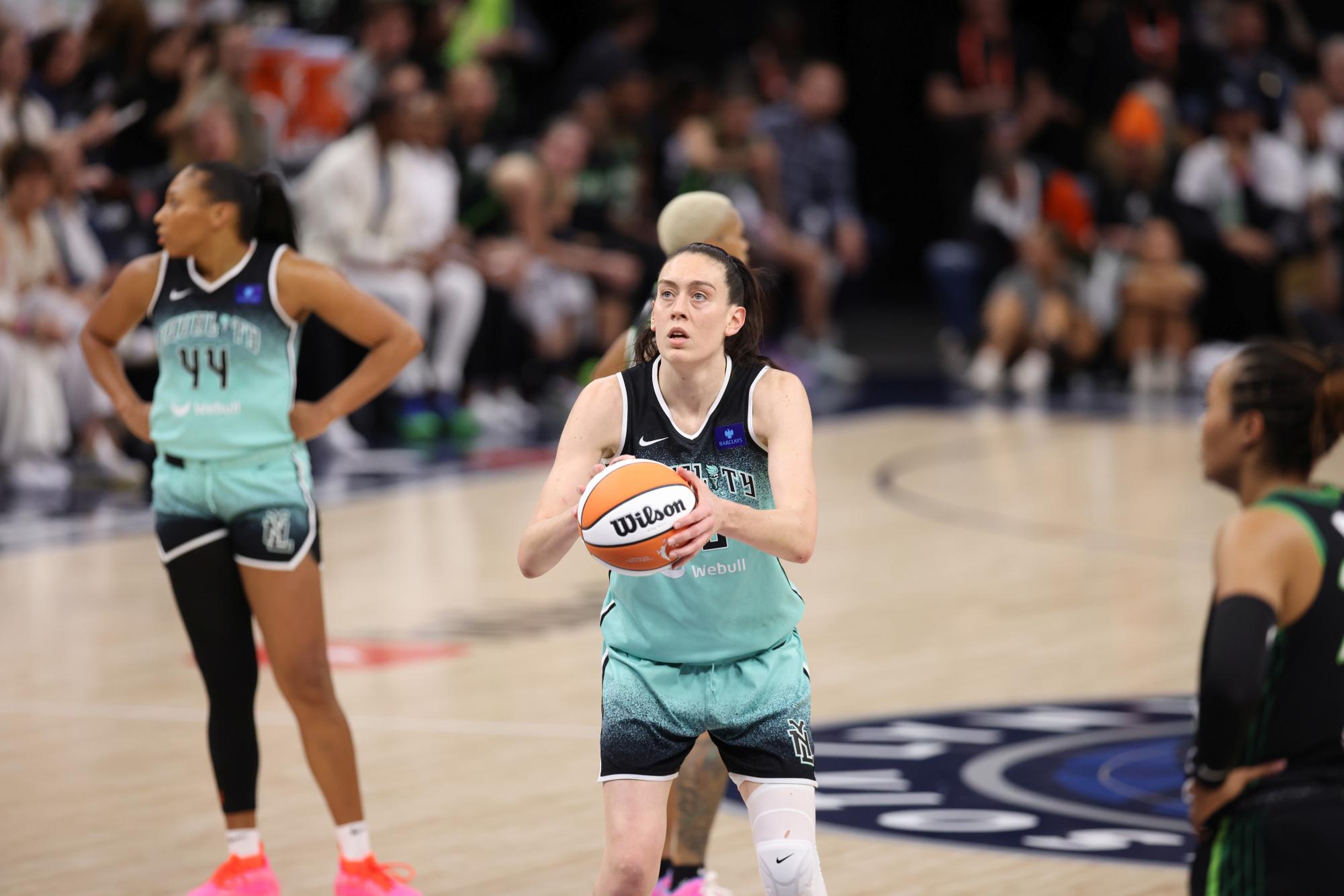 Unrivaled: How This WNBA Offseason League is Breaking Records and Captivating Fans (2026)