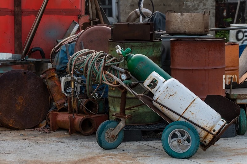 observer.ug - URN - Gas cylinder explosion kills 2, injures 3 in Lira garage