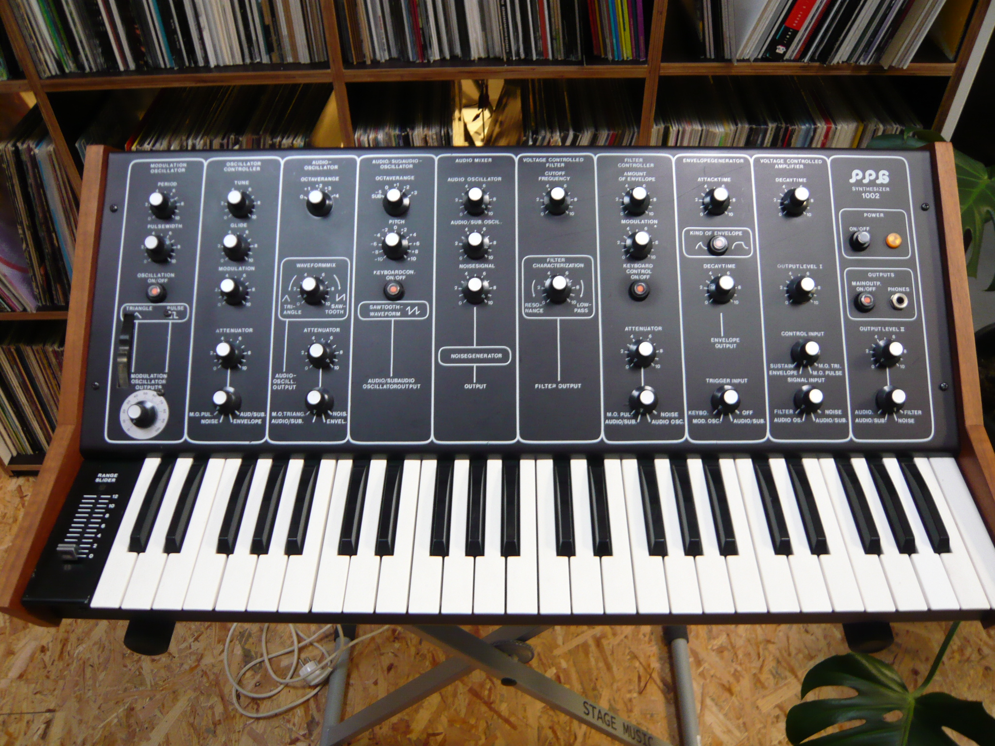 PPG 1002 Synthesizer – Obsoletetechnology