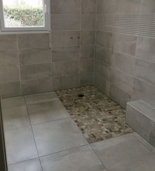 Produit écolo capable de décaper presque tout, il … O'Carrelage - Vente de carrelages et salle d'exposition Ã  Appoigny