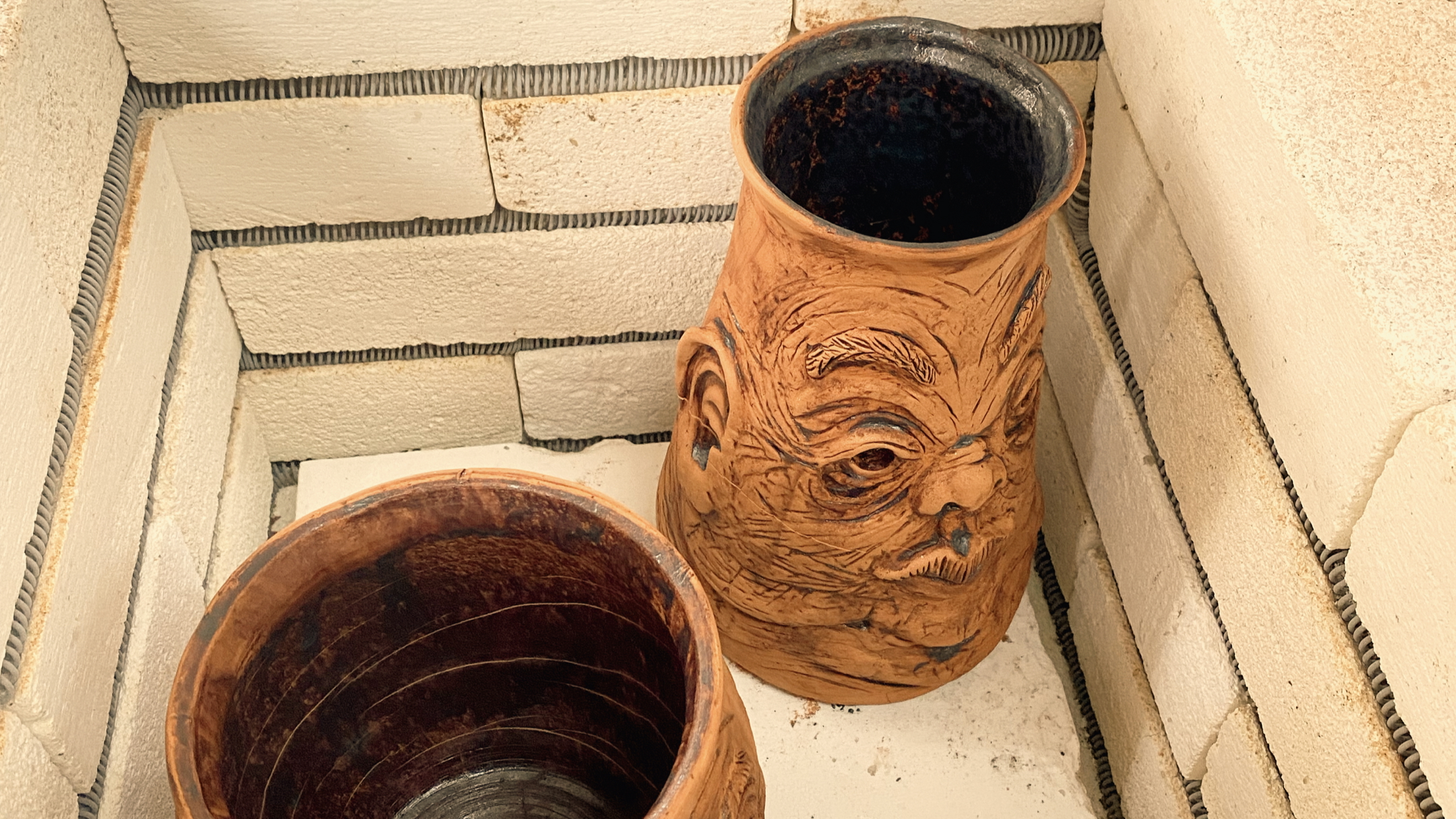 Kiln firing pottery ph