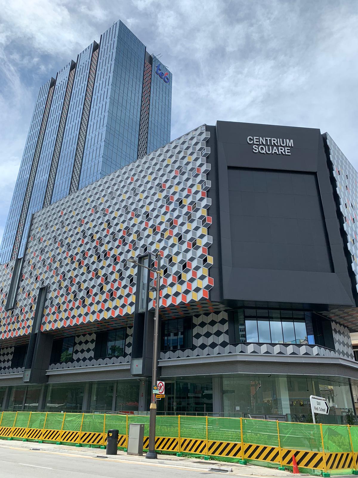 Centrium square