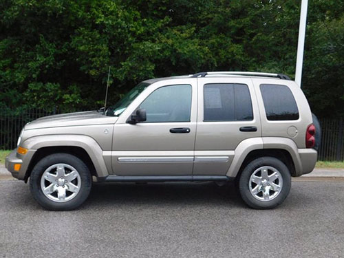 Jeep Liberty Defective Window Class Action Top Class Actions I bought a 2003 Liberty Sport 4x4 a little while ago with the intent to flip it - turns out I prefer it in about every way to the Blazer that I was daily driving so I decided to keep it and fix it up a bit more.