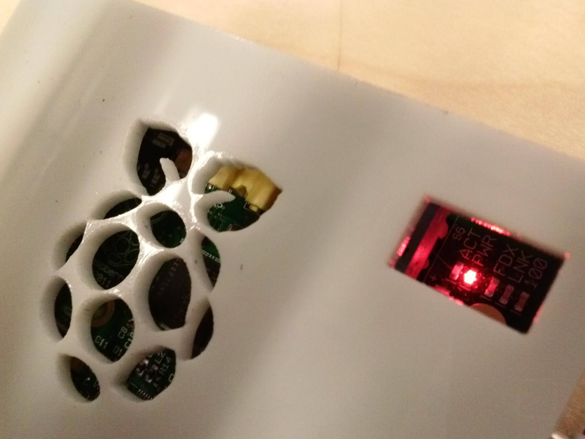 Raspberry Pi case by Michael Bolanos