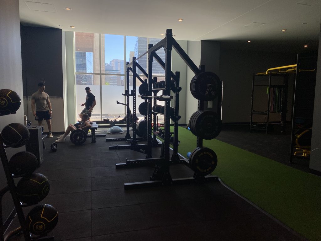 Le George Condo gym crossfit