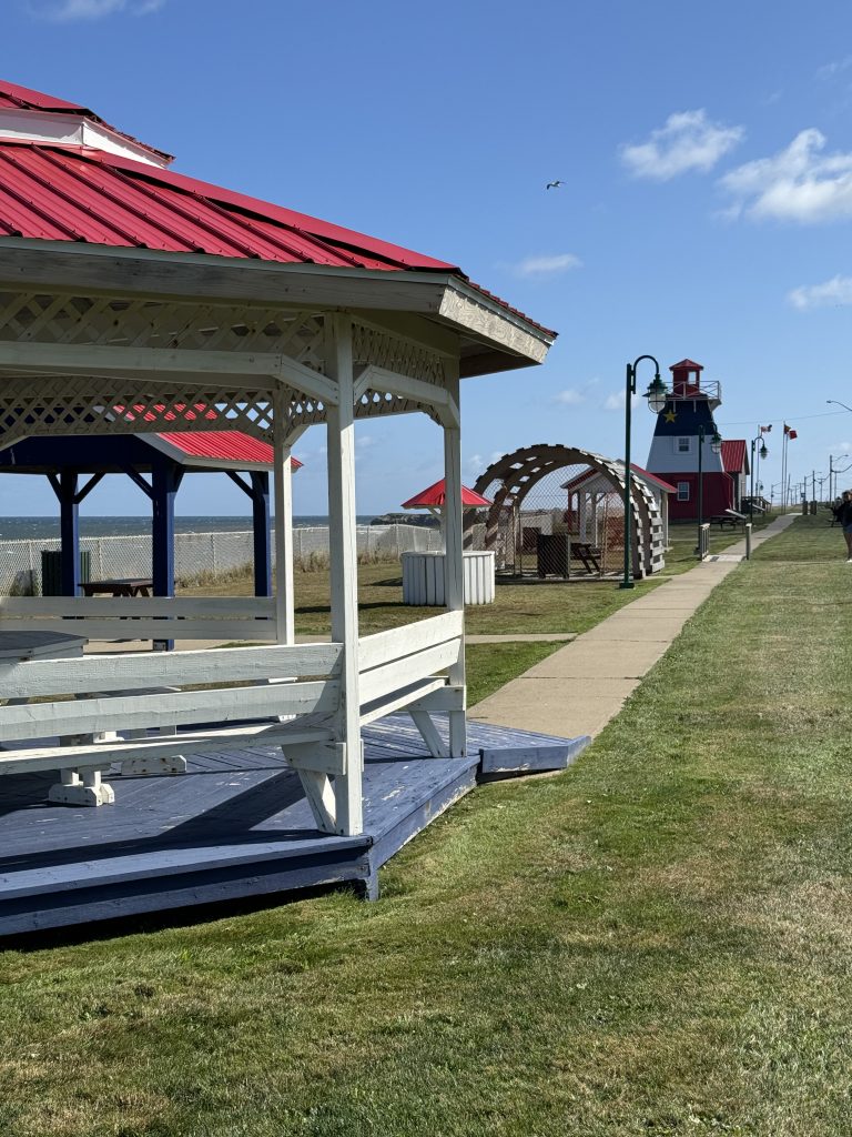 promenade du phare de grande-anse au Nouveau-Brunswick