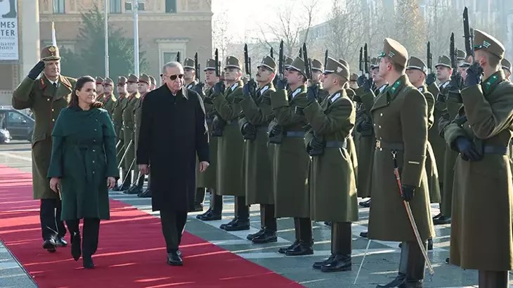 Cumhurbaşkanı Recep Tayyip Erdoğan, temaslarda bulunmak üzere geldiği Budapeşte’de Macar