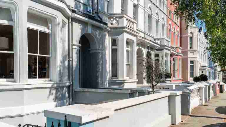 UK house prices rise 4.3% despite fears over Autumn Budget