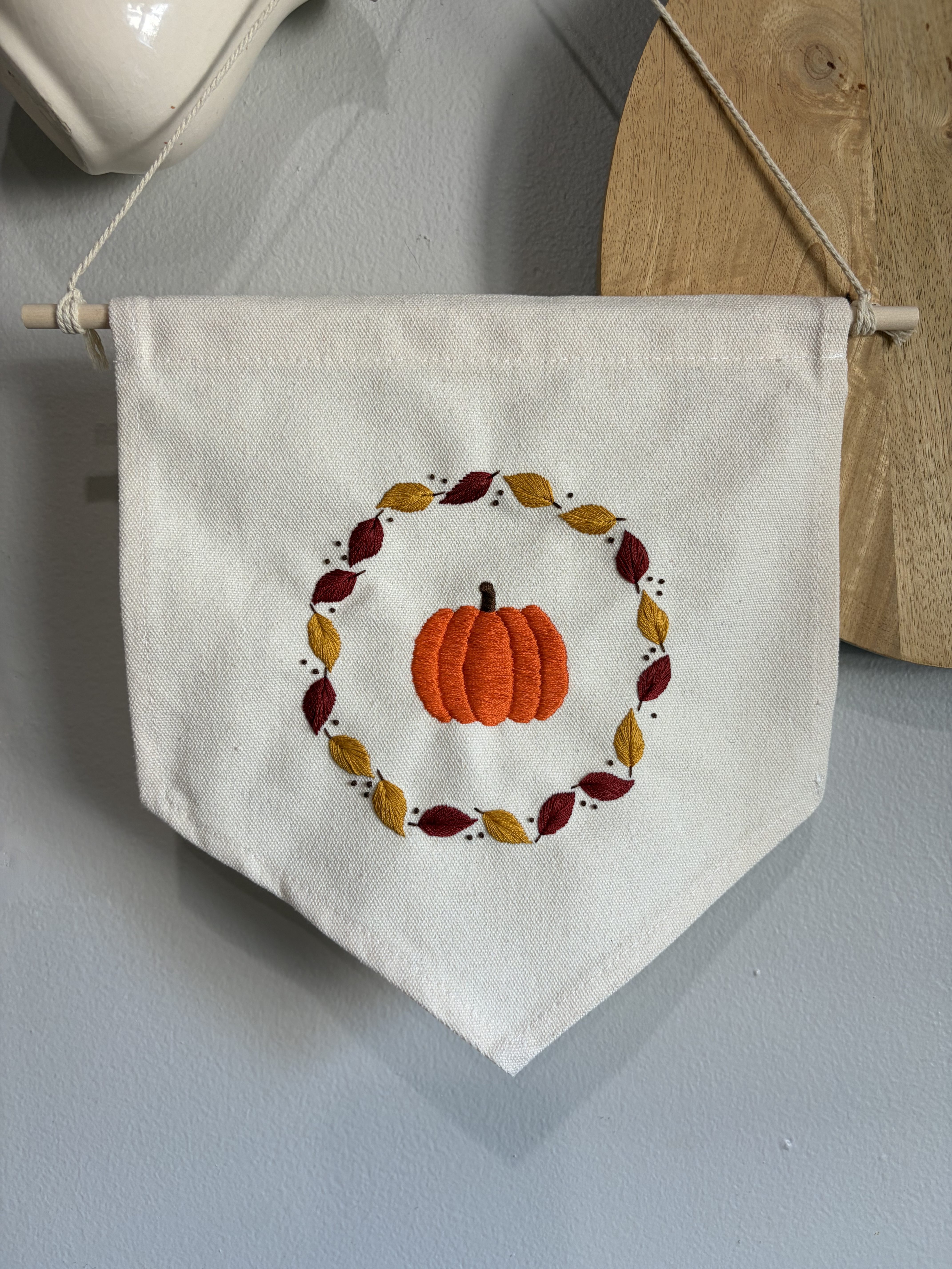 [September 8] Embroidered Pumpkin Banner