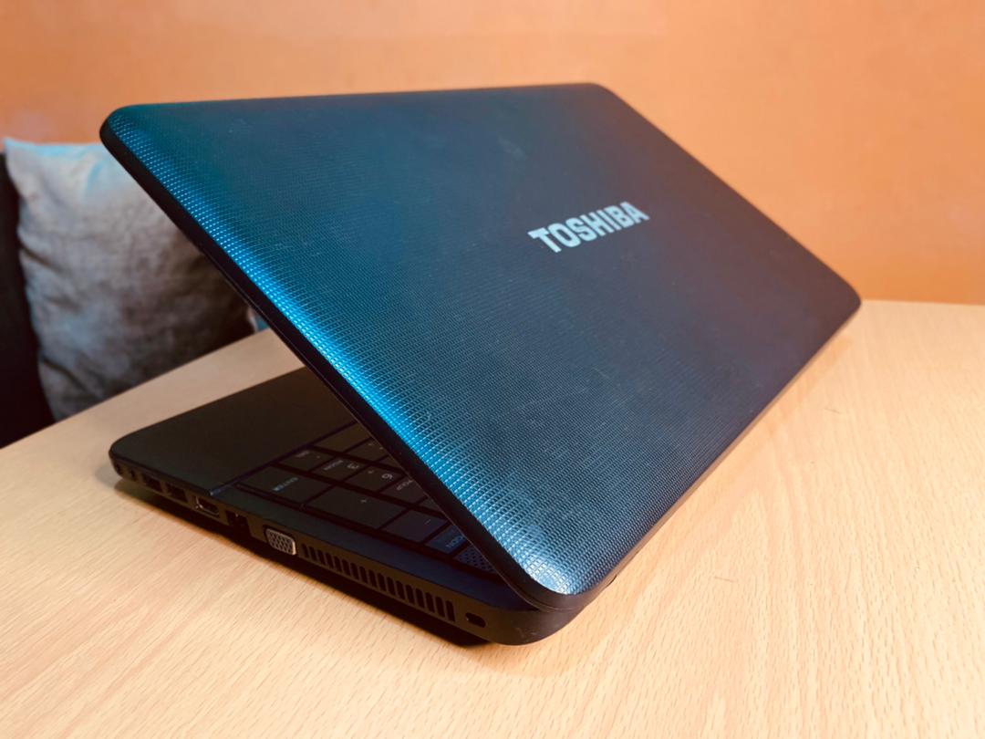 Laptop Sale Toshiba Satellite C850D-11F