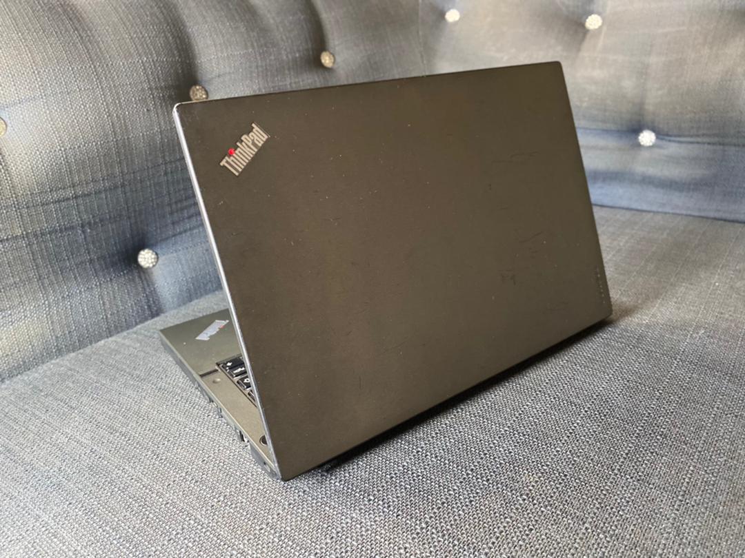 Lenovo ThinkPad X260 UK Home used laptop for sale in Accra Ghana