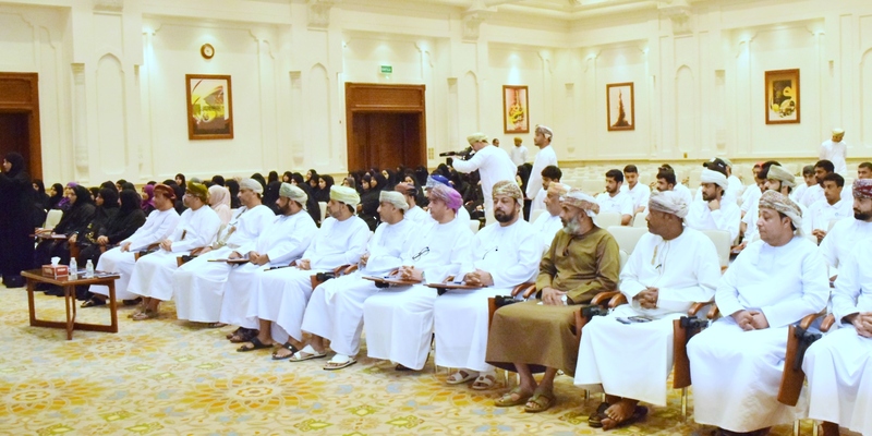ملتقى تمكين أسر الضمان الاجتماعي والدخل المحدود اقتصاديًّا بشمال الباطنة