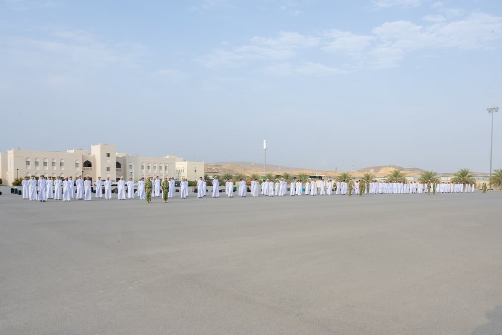 شؤون البلاط السلطاني يستقبل دفعة جديدة من الجنود المستجدين
