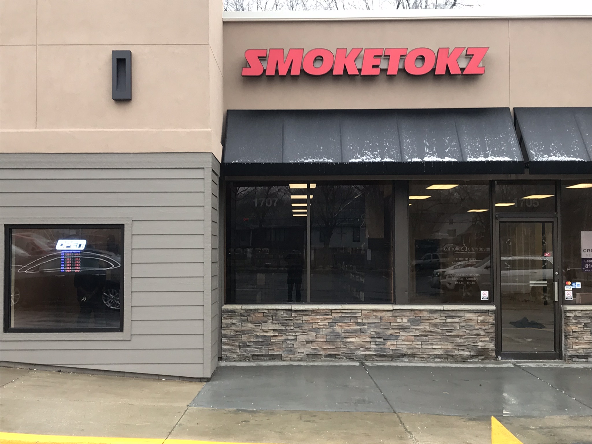 Smoke-Tokz-Olathe-vape-shop-Mur-Len-Road