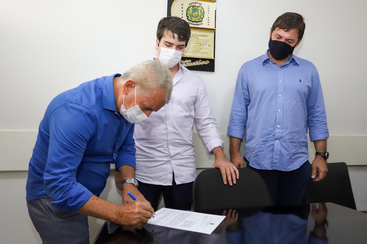 Articulado por Antonio Coelho, Prefeitura de Condado e Incra-PE firmam acordo de cooperação técnica