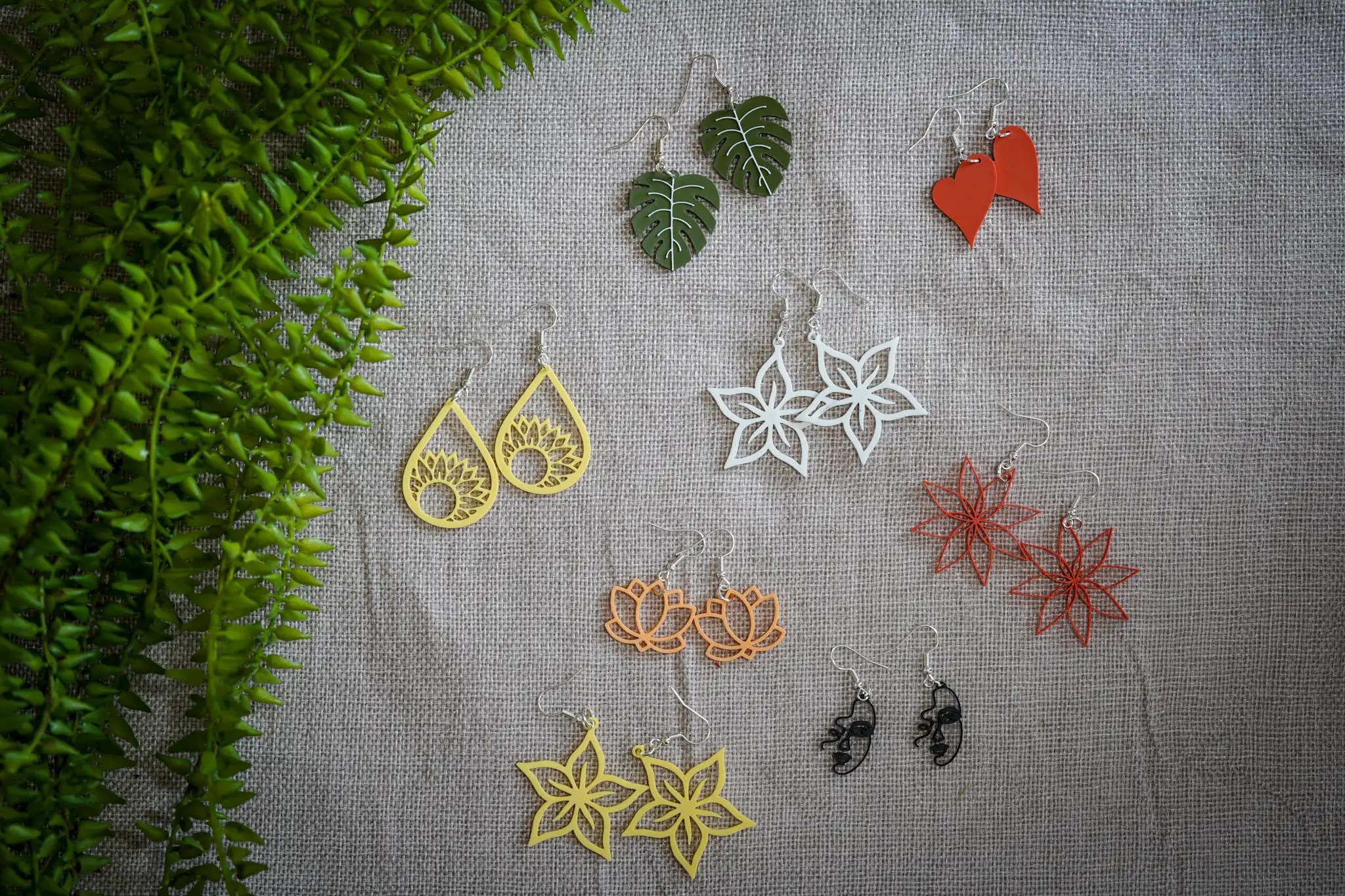 Boucles d'oreilles pendantes - collection annuelle - Spoolio