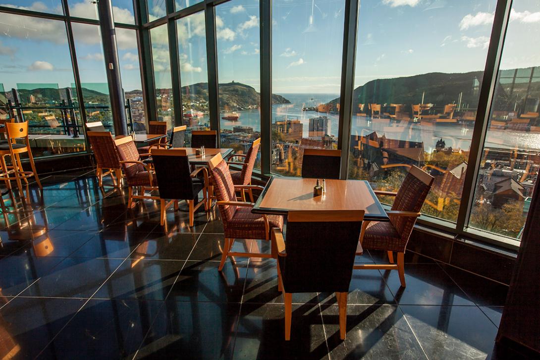 Muse Reviews: Red Oak restaurant at The Rooms