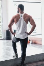 bold-white-stringer-wolfit