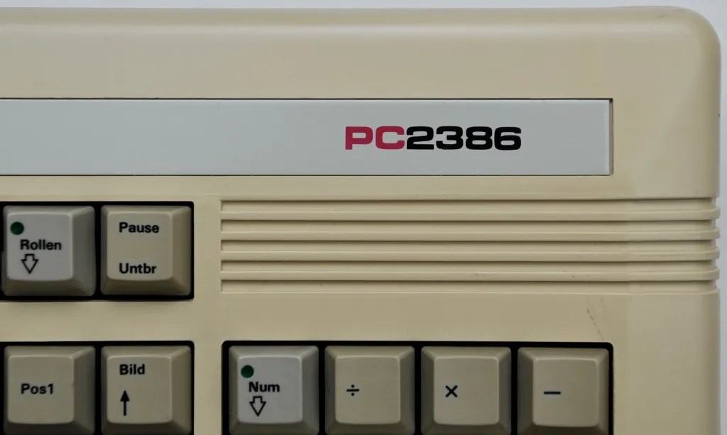 その他 mb Amstrad 2386 Keyboard - Old Crap Vintage Computing