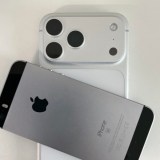 iPhone 17 Pro Maxを裸族にできない理由|M4 iPad Proを落としてアルミが凹んだ話