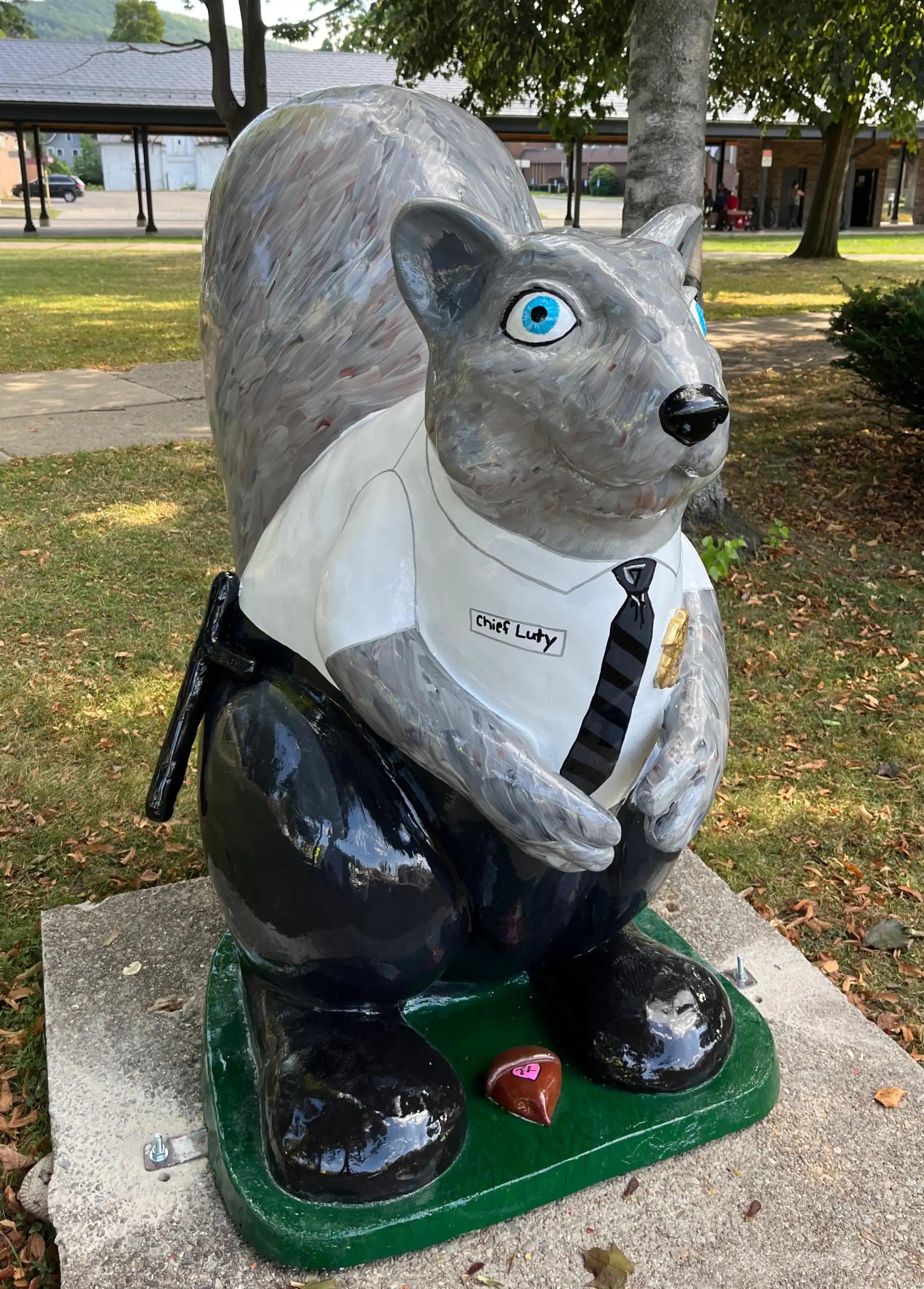(Rick Miller/Olean Star) A Chief Luty Squirrel has joined others in Olean’s Woodland in the City line-up. The 4-foot squirrel was unveiled last Friday in Lincoln Park, across from the entrance to the Olean Police Department.