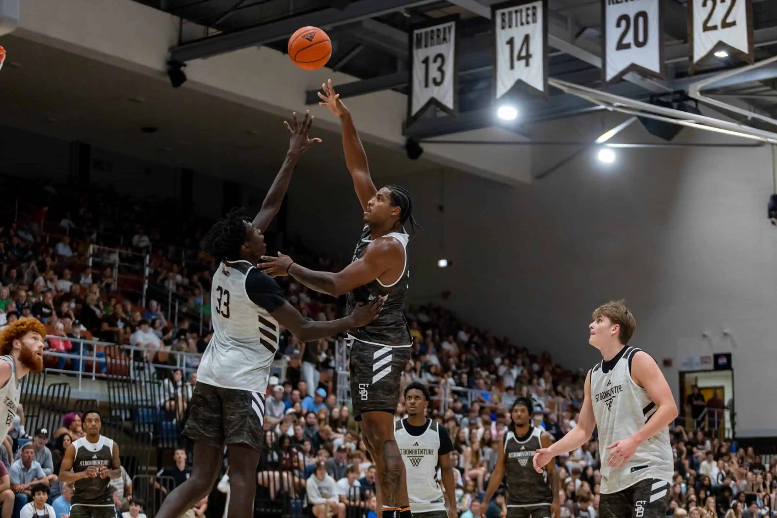 St. Bonaventure men's, women's basketball teams unveiled at Brown