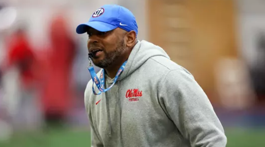 Bryan Brown: ‘No Coaches on the Field’ Was the Point of Ole Miss’ First Scrimmage