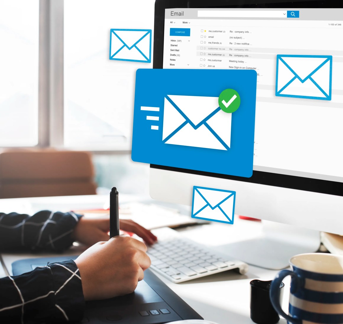 message online chat social text concept scaled