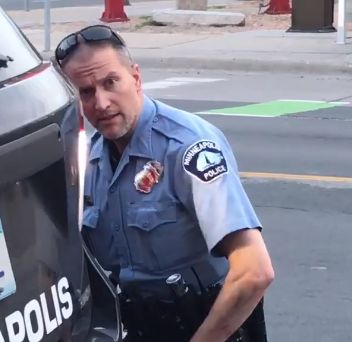 Officer Derek Chauvin