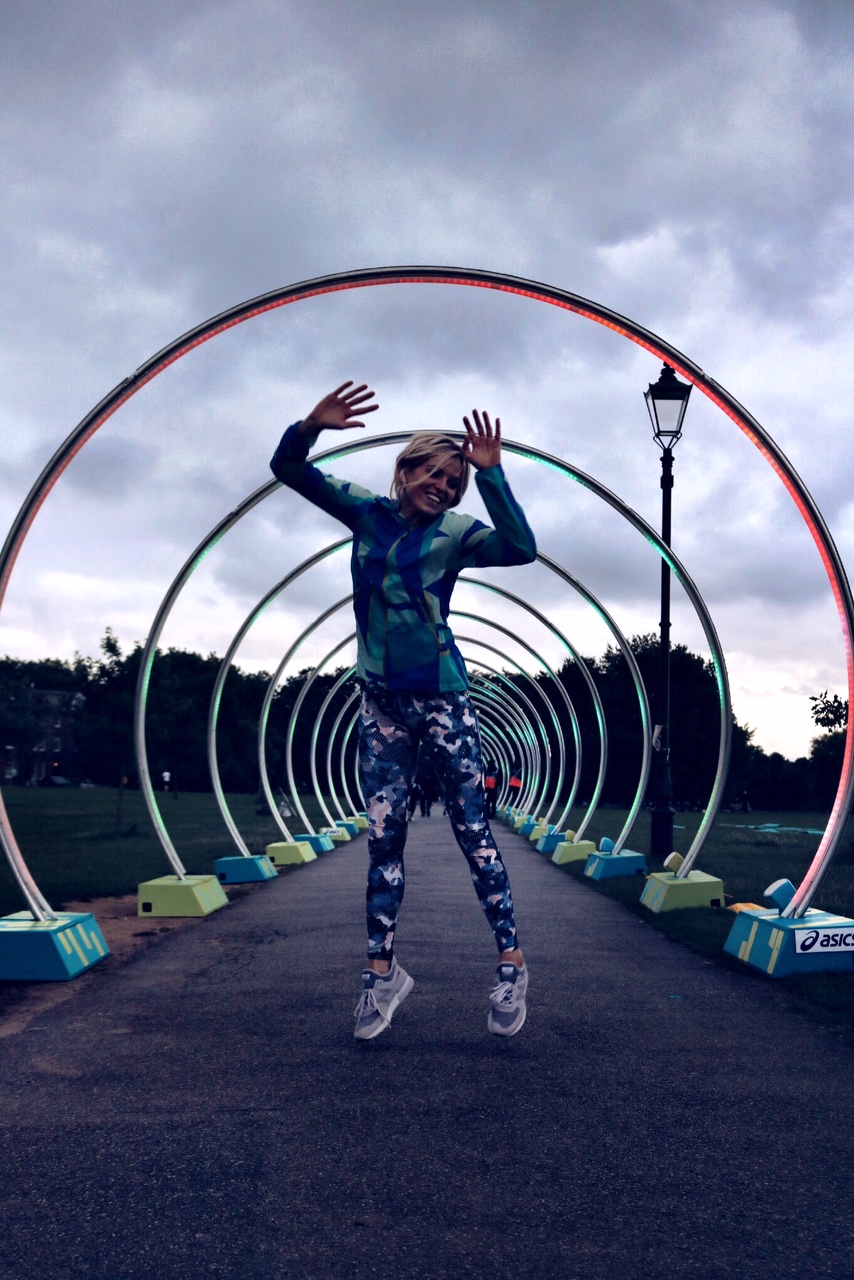 Olivia Cox, asics, run the tube, fitness blogger,