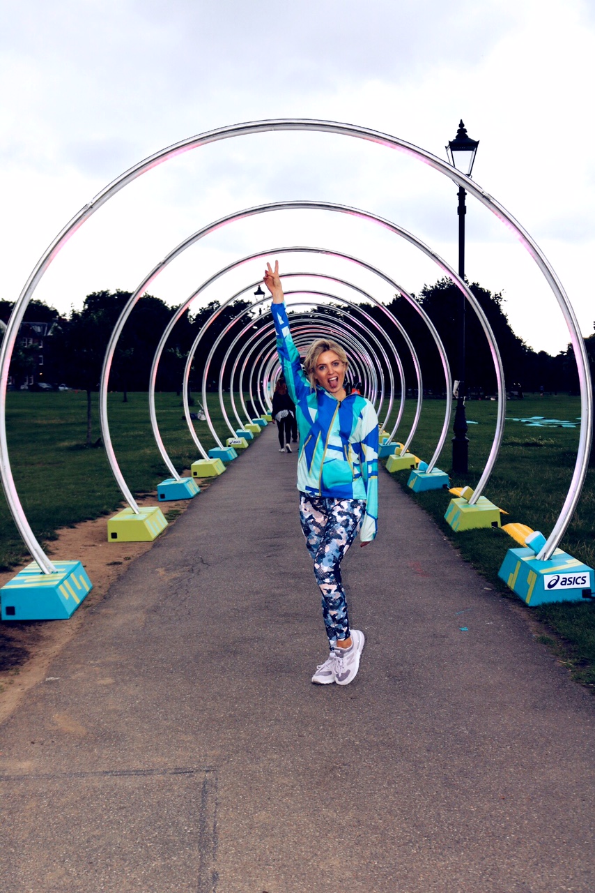 Olivia Cox, asics, run the tube, fitness blogger,