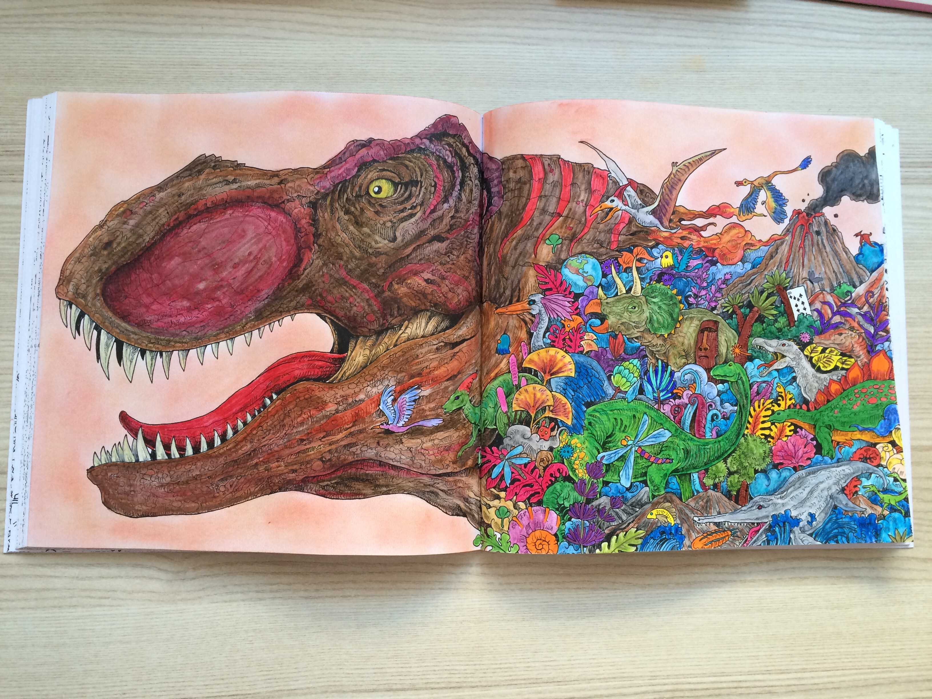 Říše snů Soutěžte s omalovánkami Grada