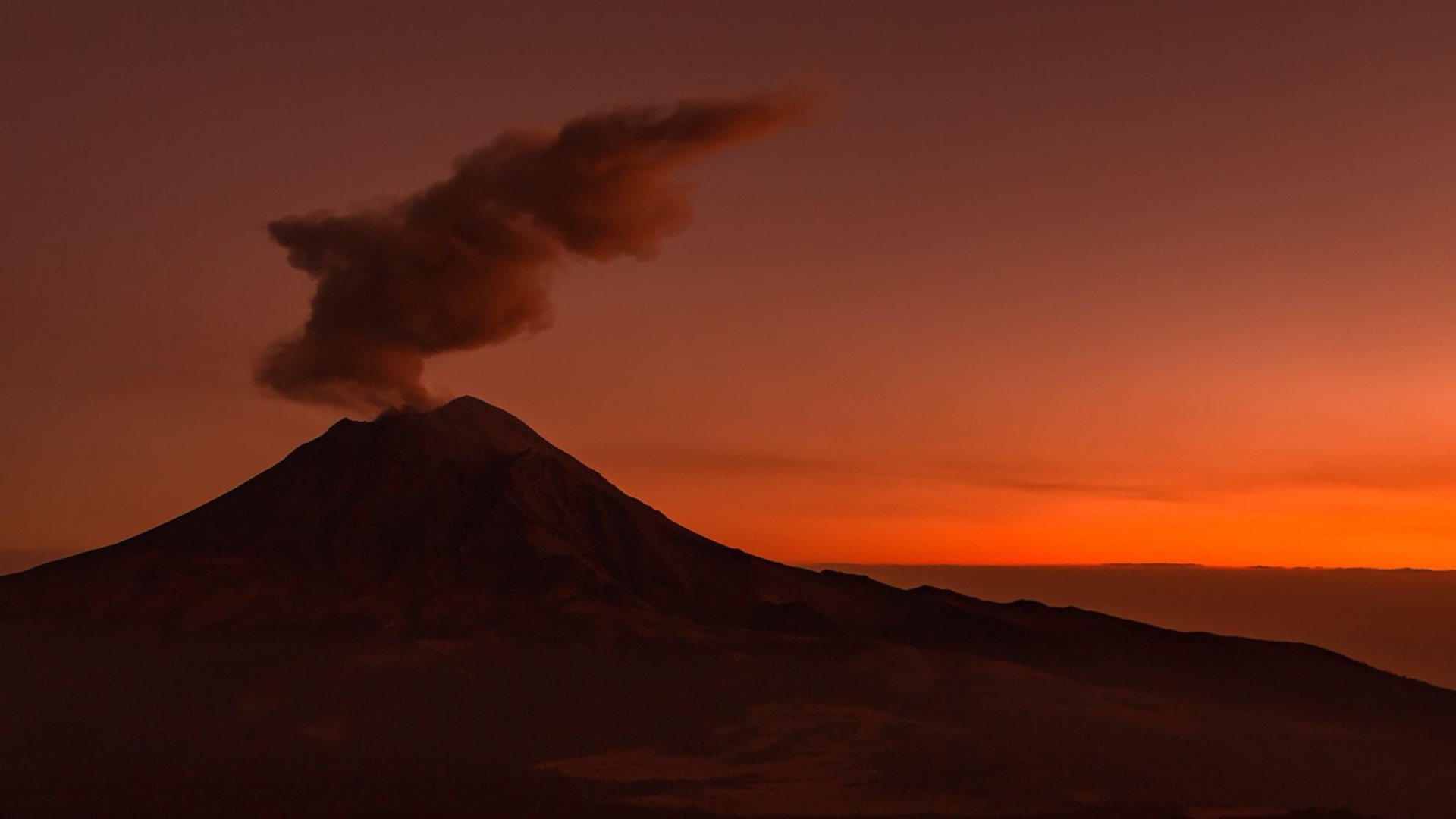Fuego volcano eruption puts Guatemala regions on red alert