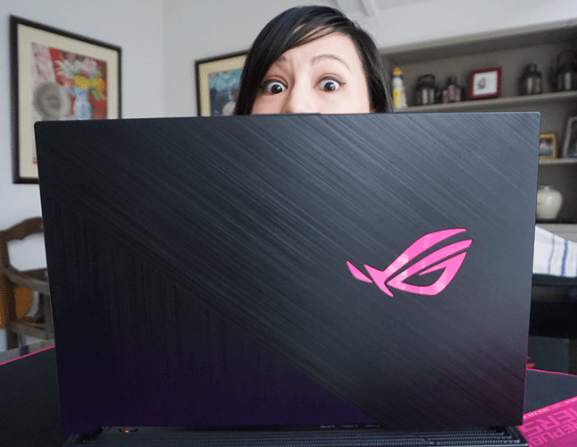 ASUS ROG Strix G15 Electro Punk Edition - Unboxing & First Impressions
