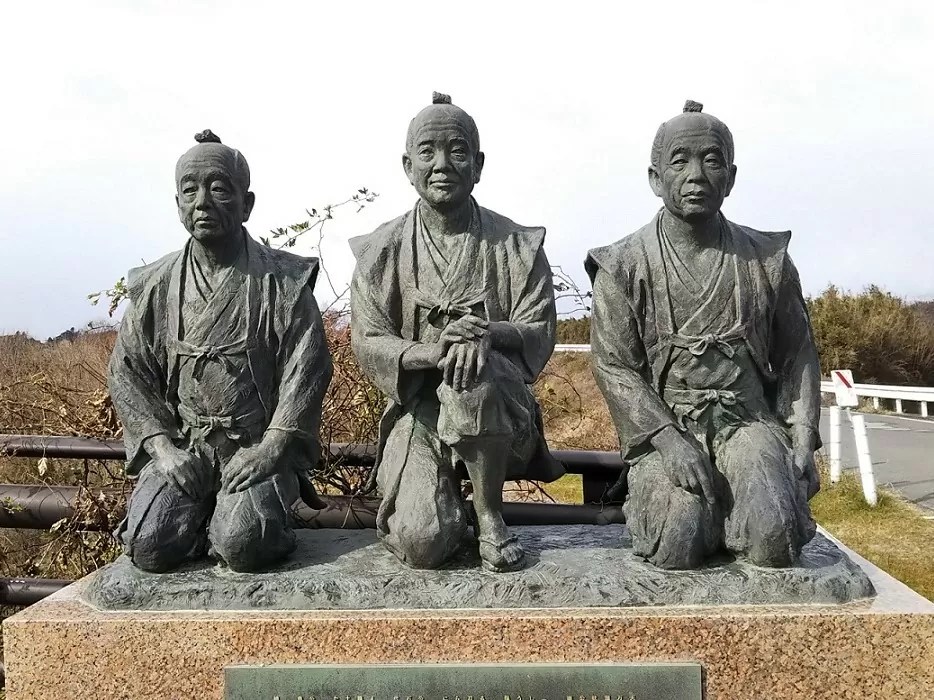 豊臣秀次公_水争い裁きの像