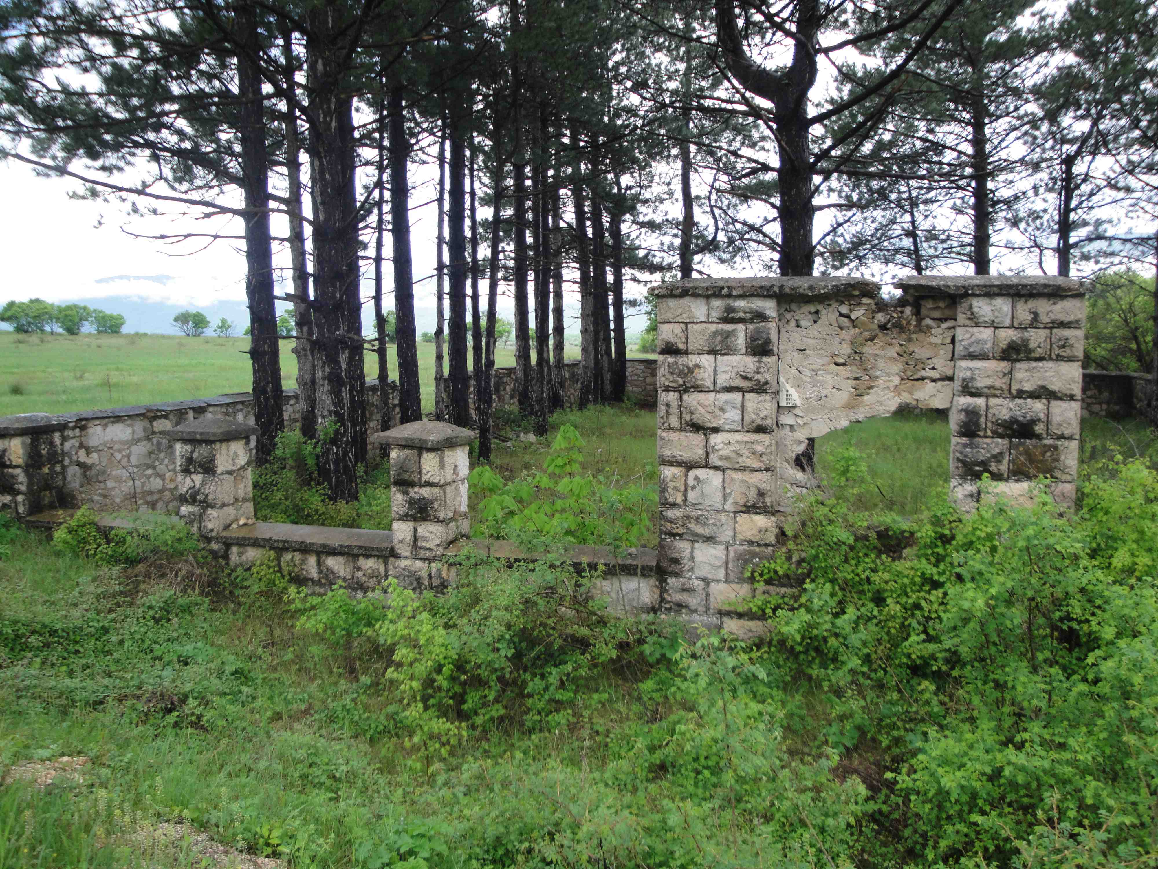 Spomen-groblje pre čišćenja, jun 2013.