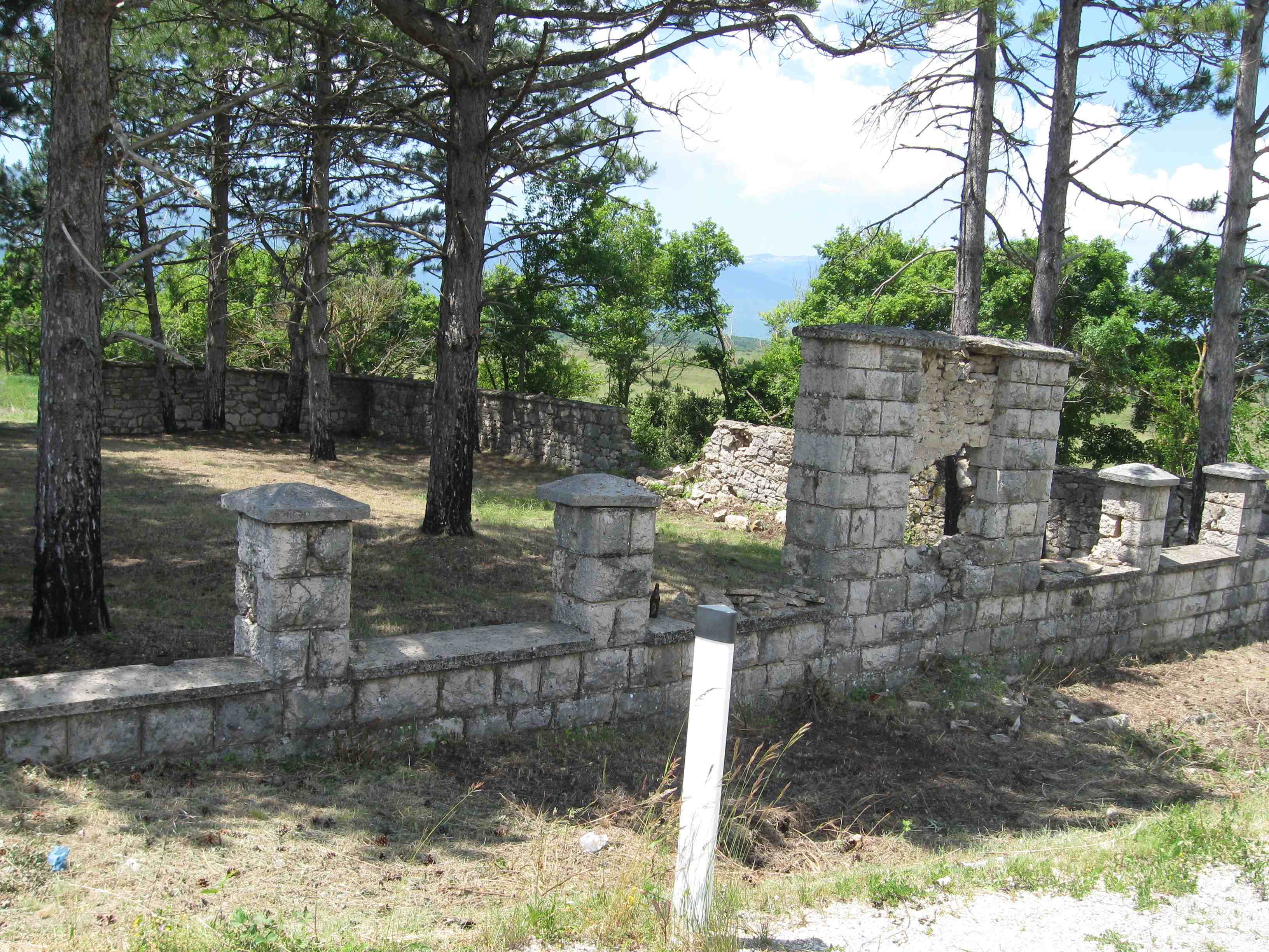 Spomen-groblje pre obnove, 2013. godine