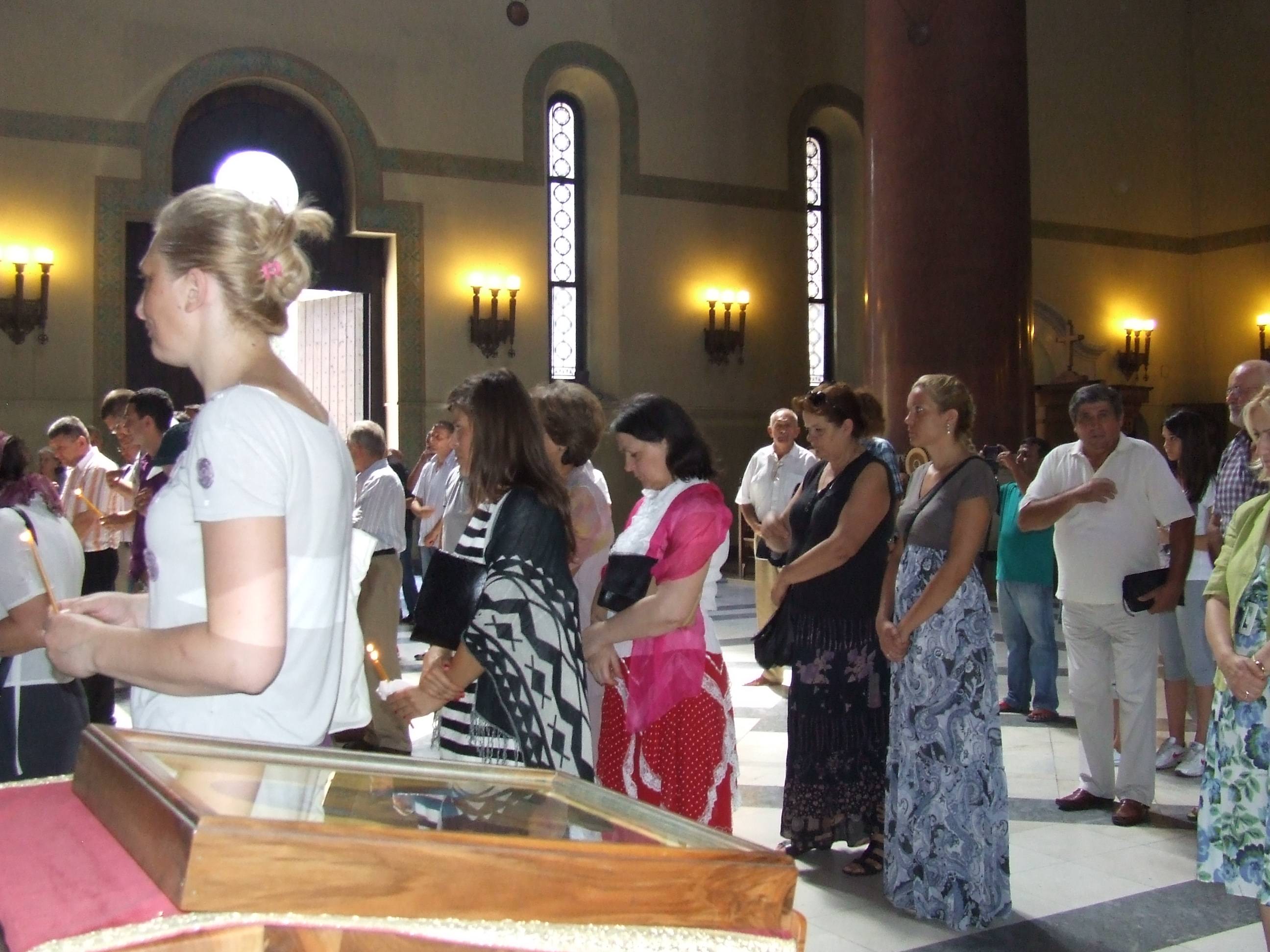 Parastos u crkvi Sv. Marka, jul 2013.