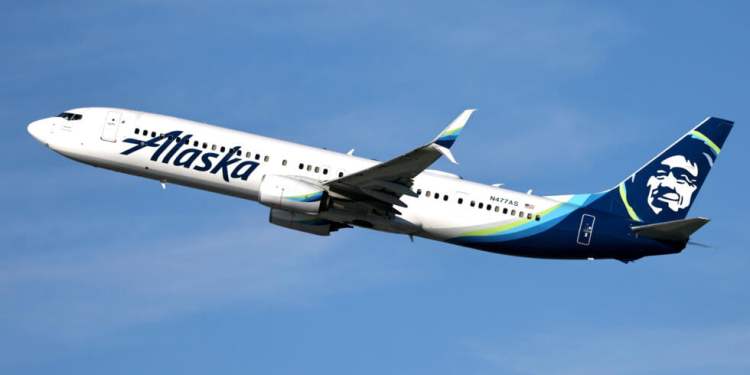تنبيه من هيئة ⁧‫#الطيران_المدني‬⁩ بشأن  ‏طائرة Boeing 737-9 Max