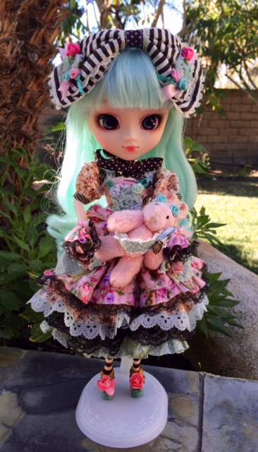 Alice Jardin Eyelids Here You Can See Alice S Pink Eyelids Flickr