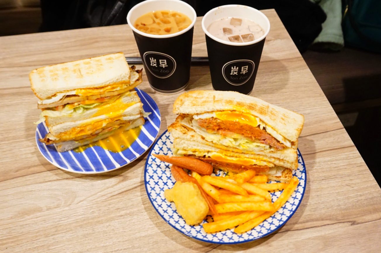 【新北淡水早午餐】炭早商行TanZao || 爆漿半熟蛋＂大份量碳烤土司