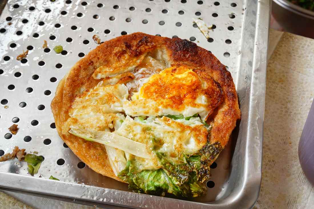 【高雄仁武美食】八卦國小無名蔥油餅 || 只有在地人才知道＂30元超佛心蔥油餅