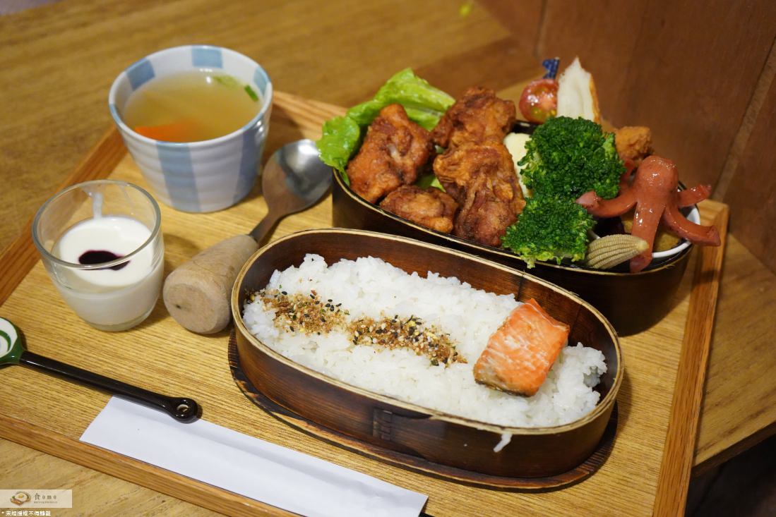 【新北中和美食】私藏不藏私 雜貨咖啡店 || 捷運景安站＂日式便當＂貓咪雜貨咖啡館